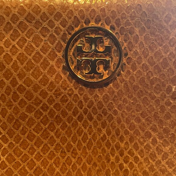 Tory Burch Metallic Snakeskin Embossed Zip Wallet - Picture 4 of 6